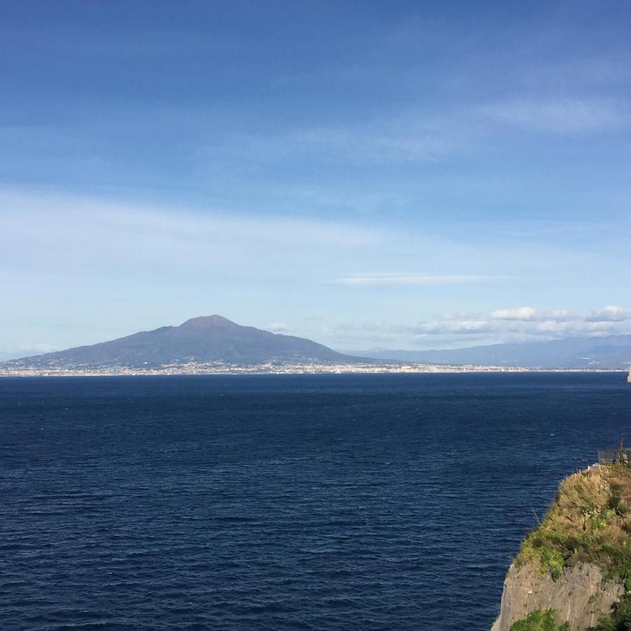 B&B Frai Sorrento Bagian luar foto