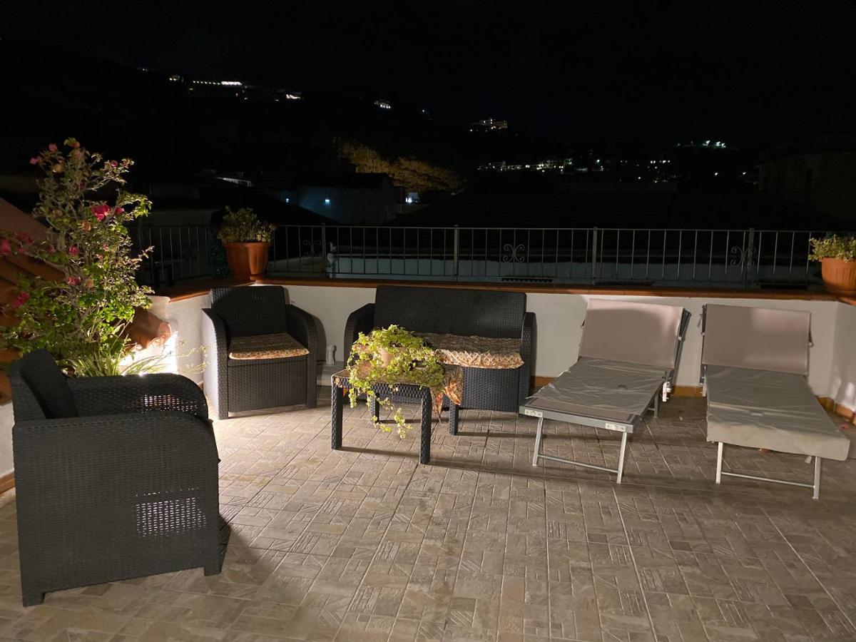 B&B Frai Sorrento Bagian luar foto